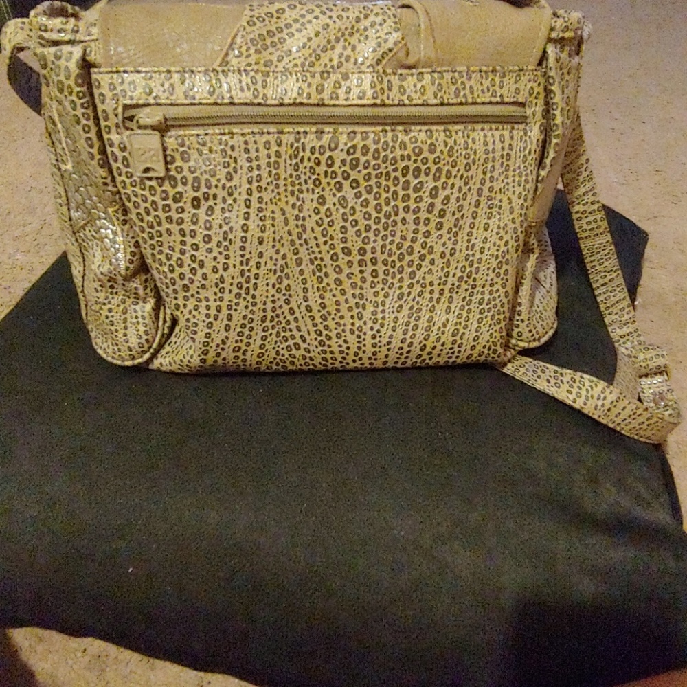 purse - Picture 4 of 4